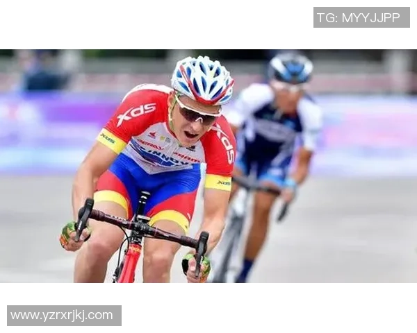 洲际杯精彩回顾：上海篮球队默契配合展现团队实力与战术智慧